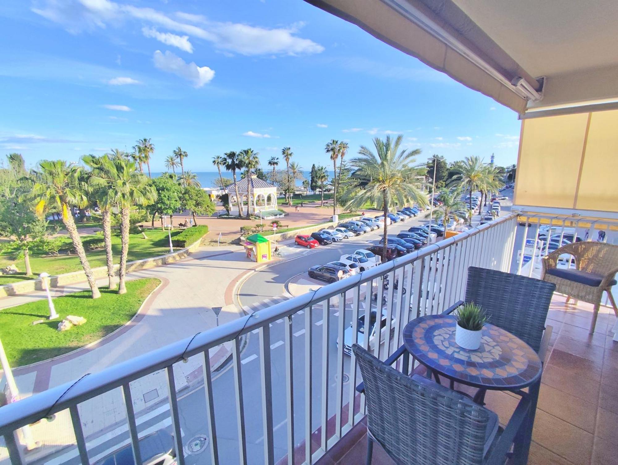 Apartamento El Nido Torre Del Mar Exteriér fotografie