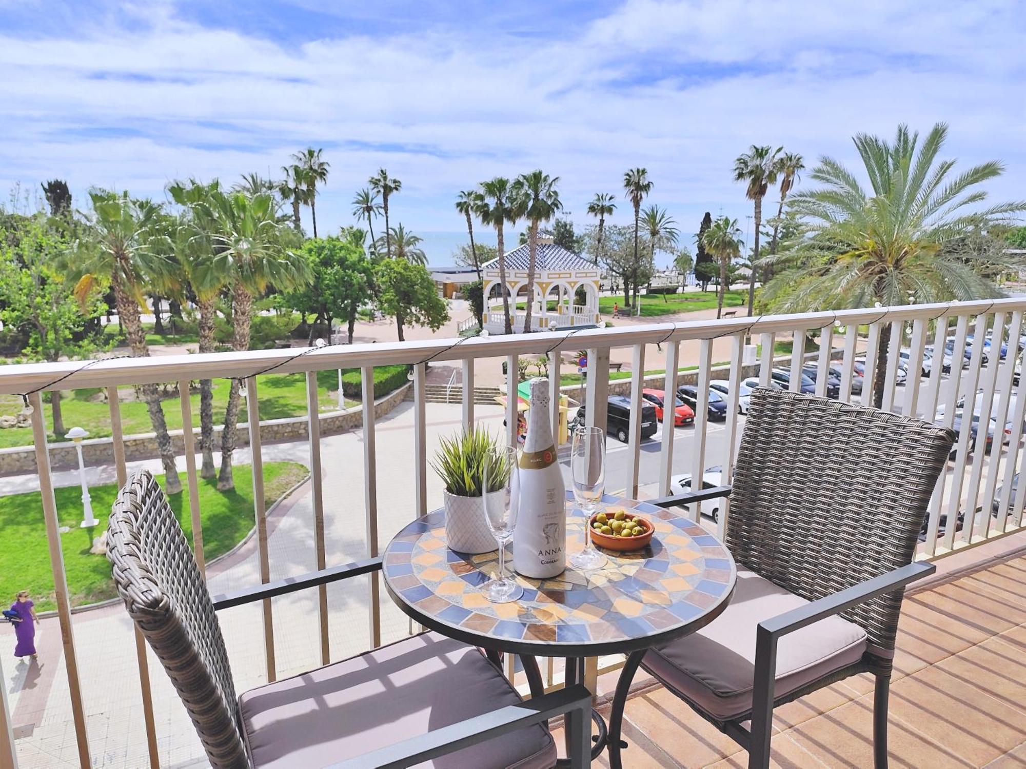 Apartamento El Nido Torre Del Mar Exteriér fotografie